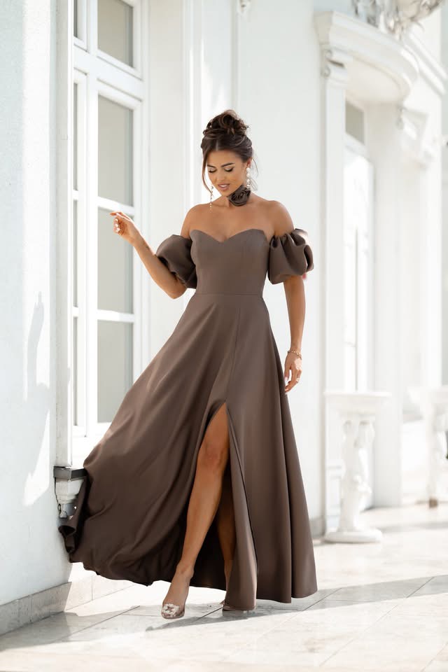 dluga-sukienka-damska-z-wiazaniem-3